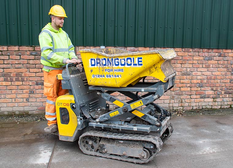 Dromgoole Fast and Reliable Plant Hire - Takeuchi 4 tonne TB138 machine has an operating weight of 3860kg